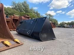 2300mm Telehandler Bucket with JCB Q-Fit -Unused- Price £950.00 + VAT @ 20% D189