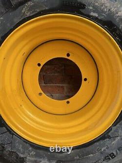 Camso 16.5/85-24 5 stud JCB wheel (£534 Incl Vat)