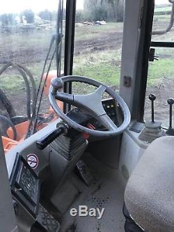 Hitachi loading Shovel (Not Telehandler Jcb3cx)