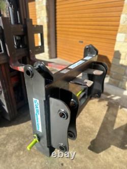 JCB 3CX to JCB Q-Fit Interchanger Adapter