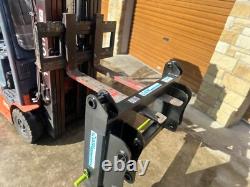 JCB 3CX to JCB Q-Fit Interchanger Adapter