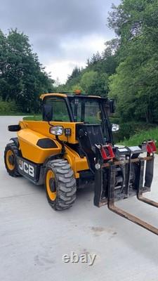 JCB 514-40 Telehandler, with Forks, bucket & hay bail grab. 2023