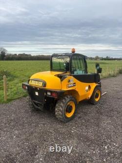 JCB 520-40 year 2016 2218 hours with A/C 4x4 4m 2t Telehandler £24995+VAT
