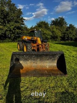 JCB 526-56 Loadall Telehandler 2003 Pallet Forks & Bucket Included