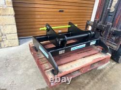 JCB Q-Fit to JCB Tool Carrier Interchanger Adapter