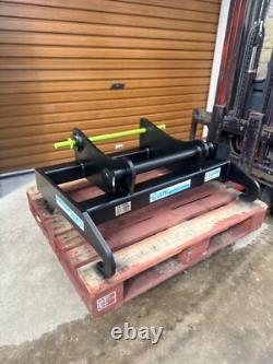 JCB Q-Fit to JCB Tool Carrier Interchanger Adapter