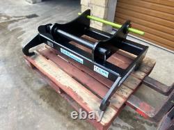 JCB Q-Fit to JCB Tool Carrier Interchanger Adapter