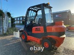 JCB TLT30D Teletruk & Bale Clamp Hire £99.99pw Buy £17995 or £89.86pw NO DEPOSIT