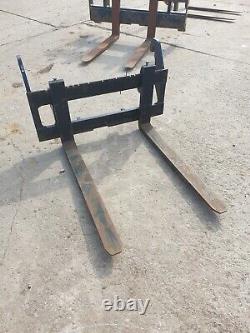 Jcb Compact Shovel/telehandler Forks Inc Vat