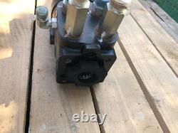 Jcb Danfoss Steering Pump 481-0047-001 Xcel45 60/310 Ls Steering Unit Telehandle