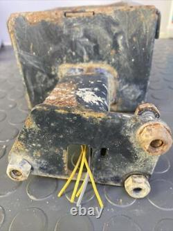 Jcb Telehandler Headlight With Guard Protective Cover Bracket Arm Right