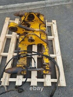 Jcb Telehandler pin and cone headstock Q Fit