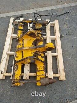 Jcb Telehandler pin and cone headstock Q Fit