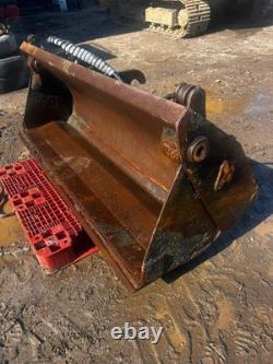 Mcconnel 4-in-1 Bucket Loader Tractor Telehandler Digger Grab Jcb Hitachi Doosan