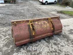 Telehandler JCB Bucket. Loader Loadall Tractor Trailer