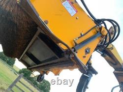 Telehandler sweeper collector brush / JCB powered sweeper fits any telehandler
