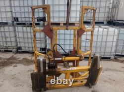 Vertical Round Bale Grab For 2 Bales JCB Brackets