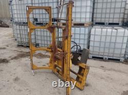 Vertical Round Bale Grab For 2 Bales JCB Brackets