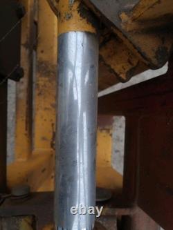 Vertical Round Bale Grab For 2 Bales JCB Brackets