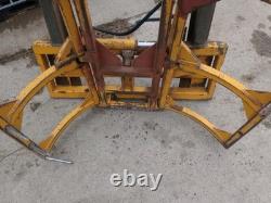 Vertical Round Bale Grab For 2 Bales JCB Brackets